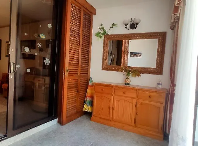 Parque Santiago 2 En Playa De Americas * Арона